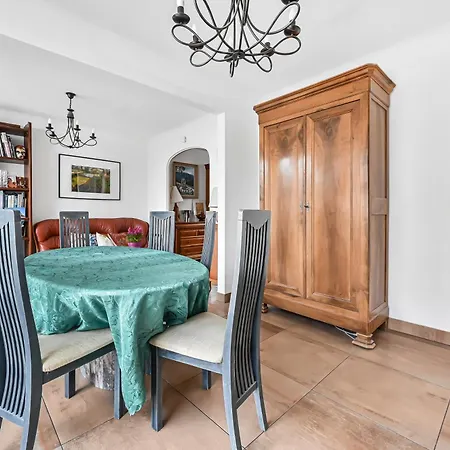 Maison Familiale 8 Pers Jardin Jacuzzi Gare Parking Holiday home Fontenay-sous-Bois
